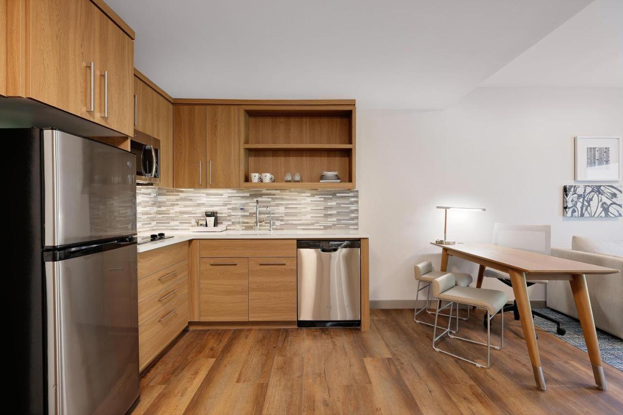 Element New York Wood Ridge Hotel Woodbridge Exterior photo